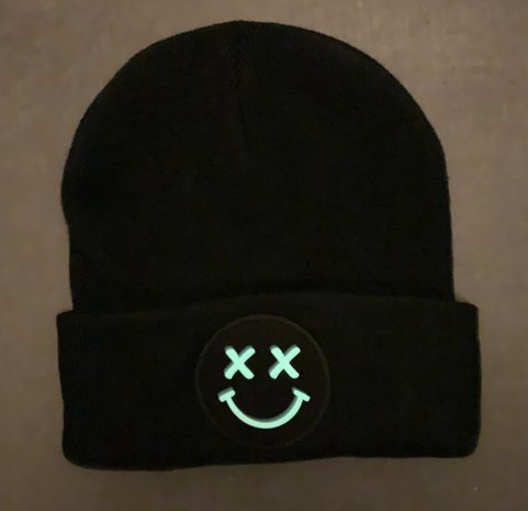 Muts zwart smiley glow